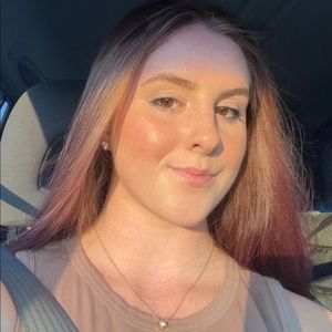 Meet your Posher, Adalese